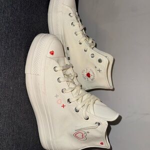 Converse Chuck Taylor All Star Lift Platform High Valentine's Day 2023 W 10.5